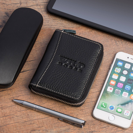 WILD 06 - BLACK 1 / WHITE