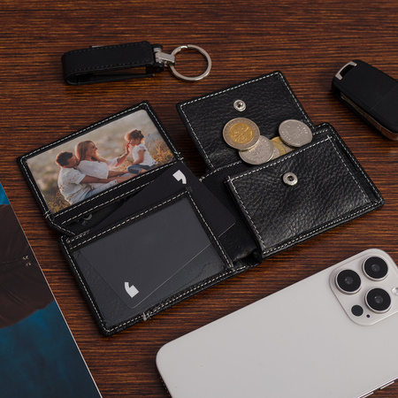 WILD 32B - BLACK 1 / WHITE