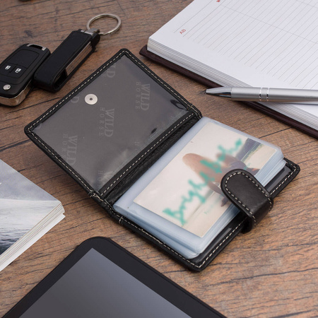 WILD 24 - BLACK 1 / WHITE