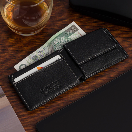 WILD 32B - BLACK 1 / WHITE