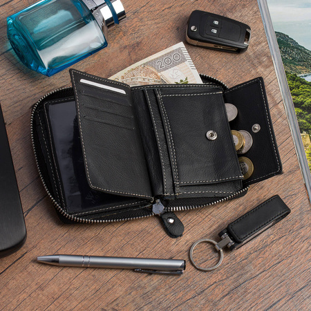 WILD 06 - BLACK 2 / WHITE